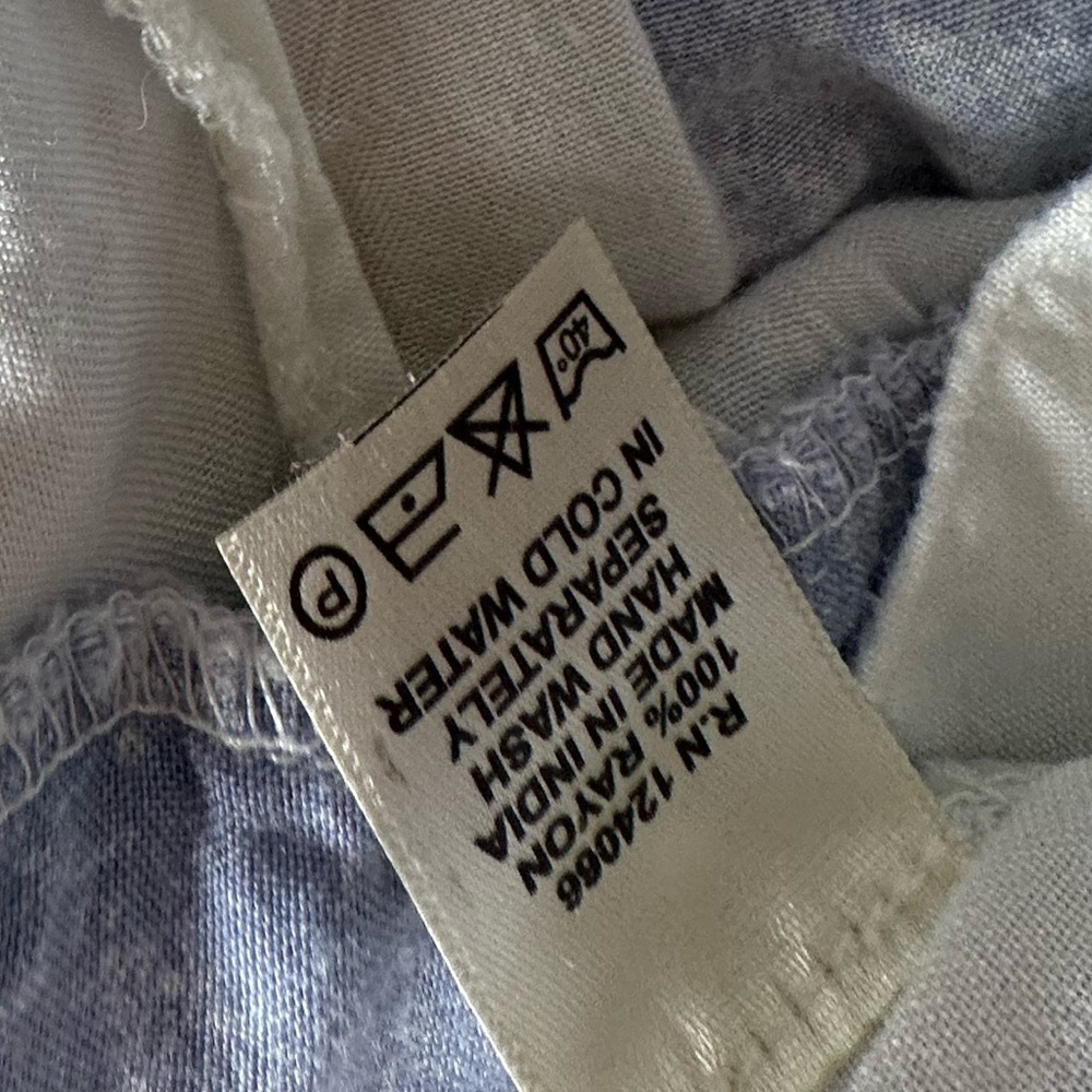 #6) Shoreline 100% Rayon wrap style cropped pants excellent condition. - Picture 6 of 8